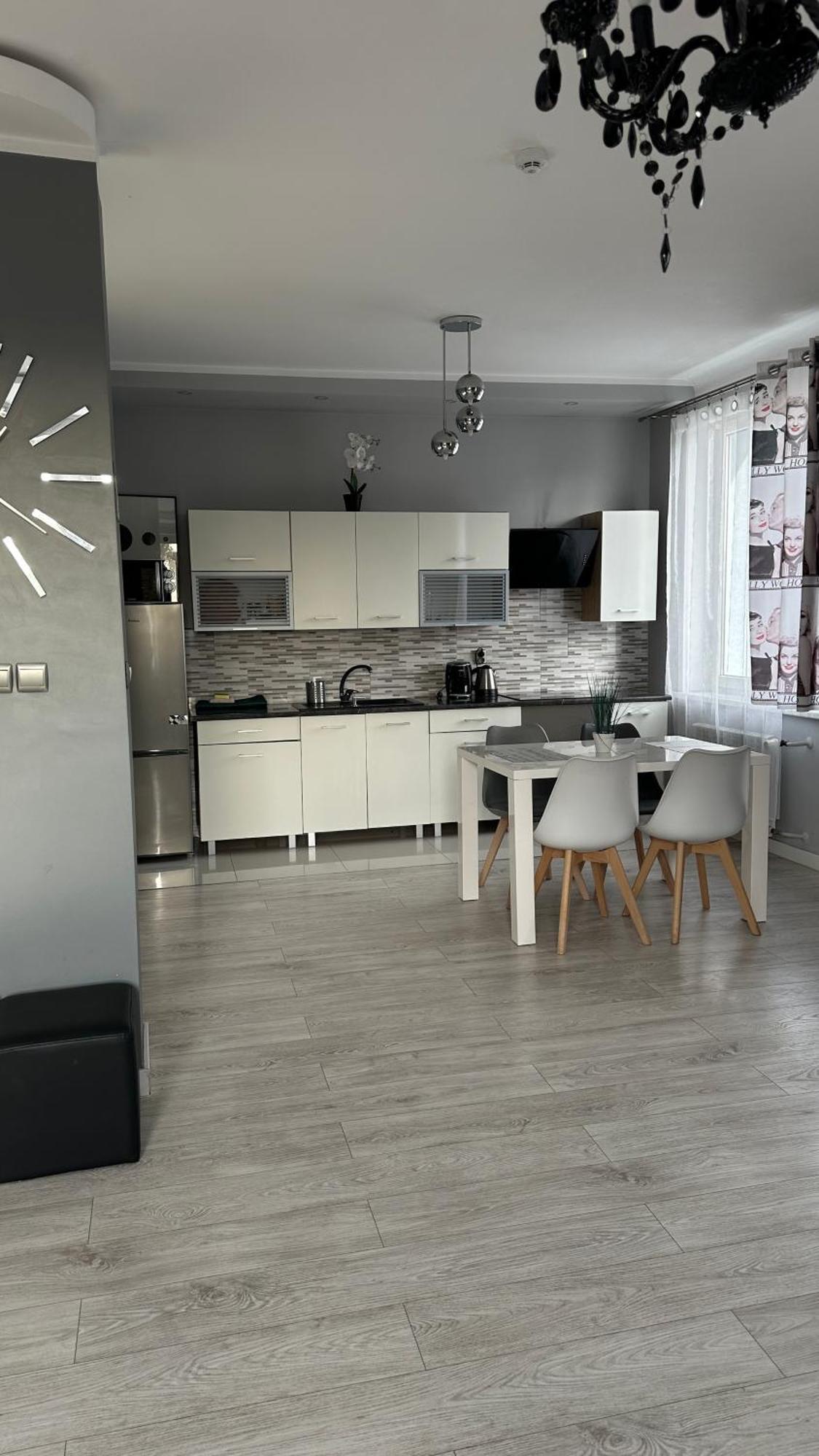 Apartamenty Sofija Deluxe Centrum Grünberg Exterior foto